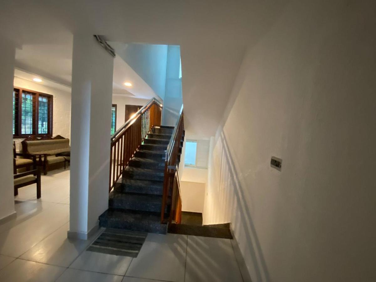 Five Bedroom Villa Munnar Esterno foto
